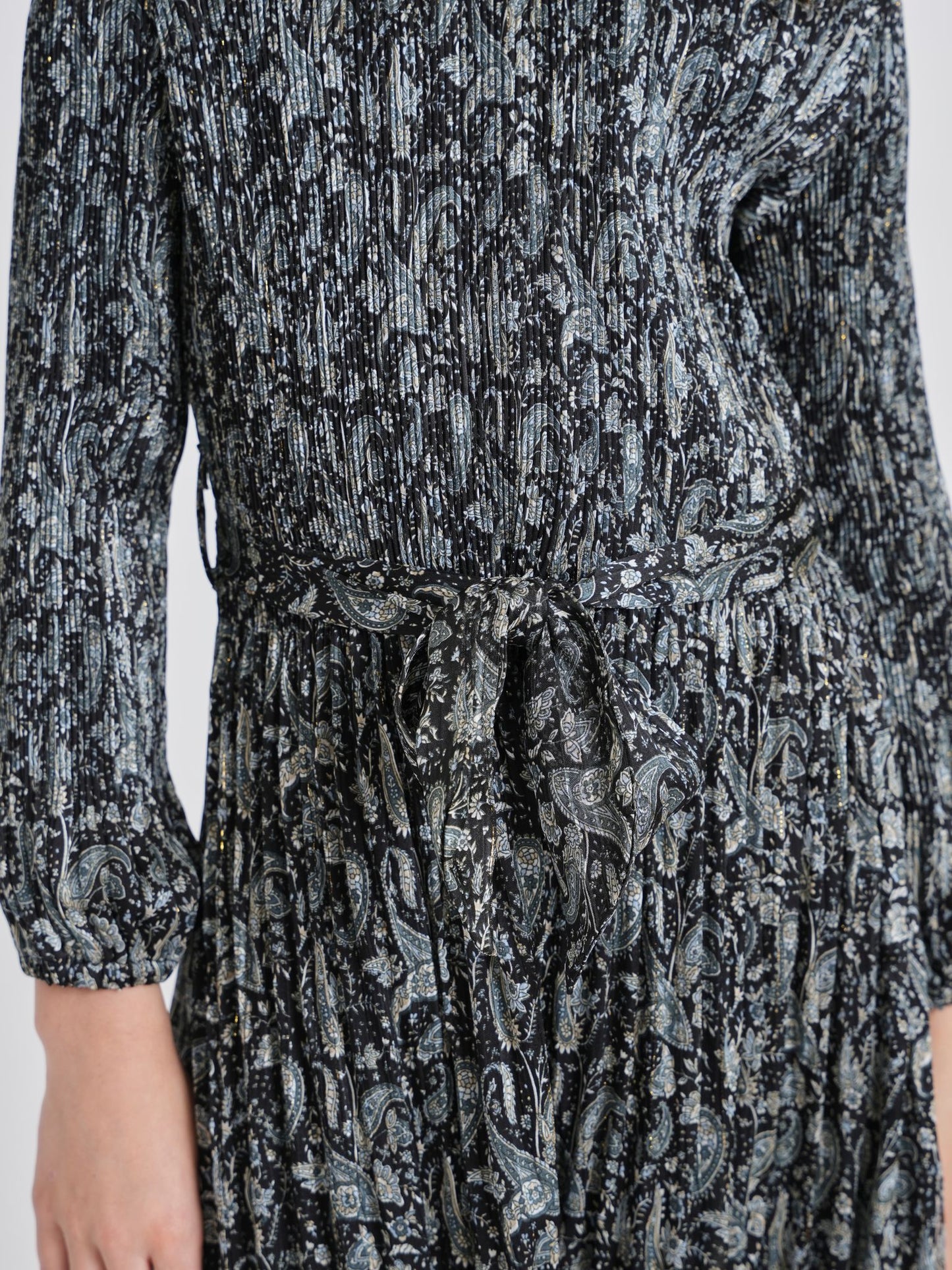 Black Micro Pleated Paisley Dress GW23448-A