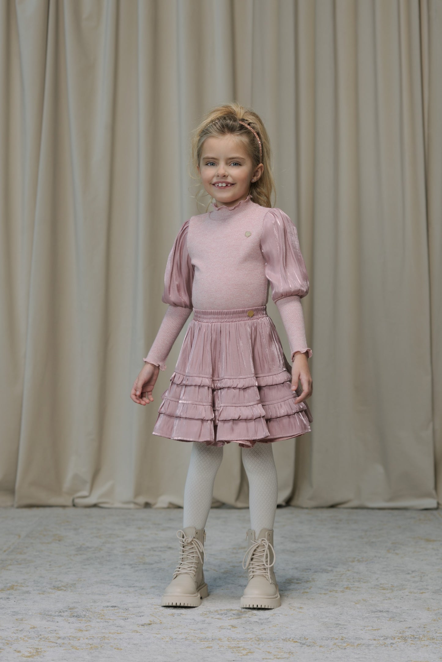 C508-5430 Puff Sleeve Top