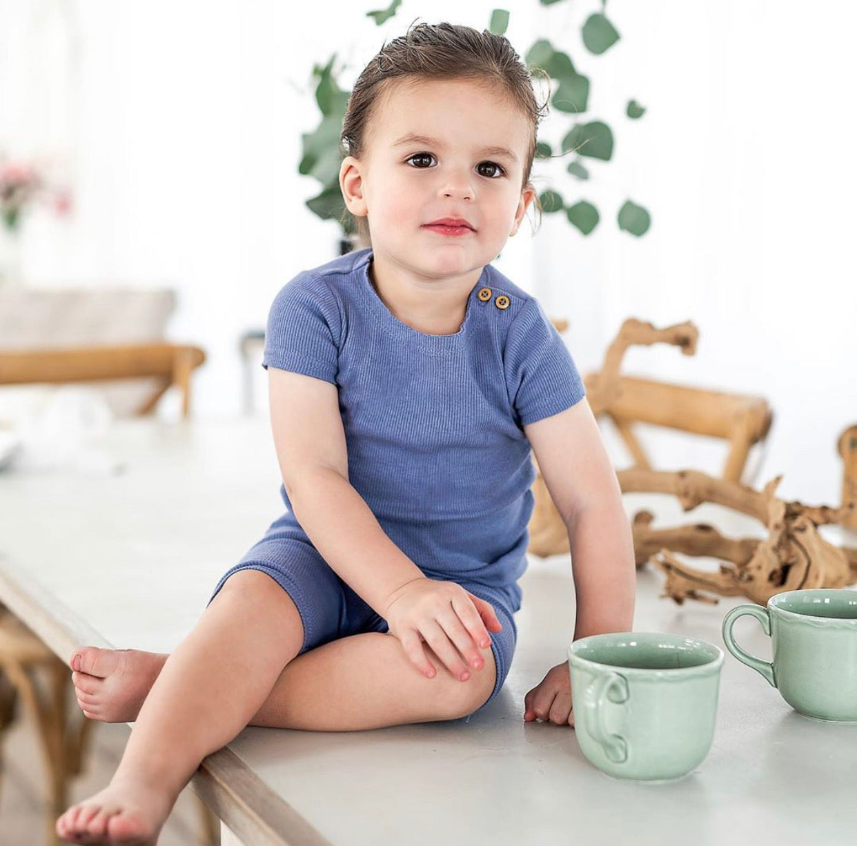 Deep Blue Ribbed Short Leggings