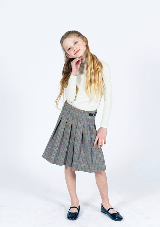 Pleated Plaid Skirt w/ Buckle G-122