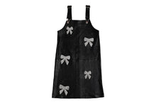 Load image into Gallery viewer, Black Bow Jumper F25-836