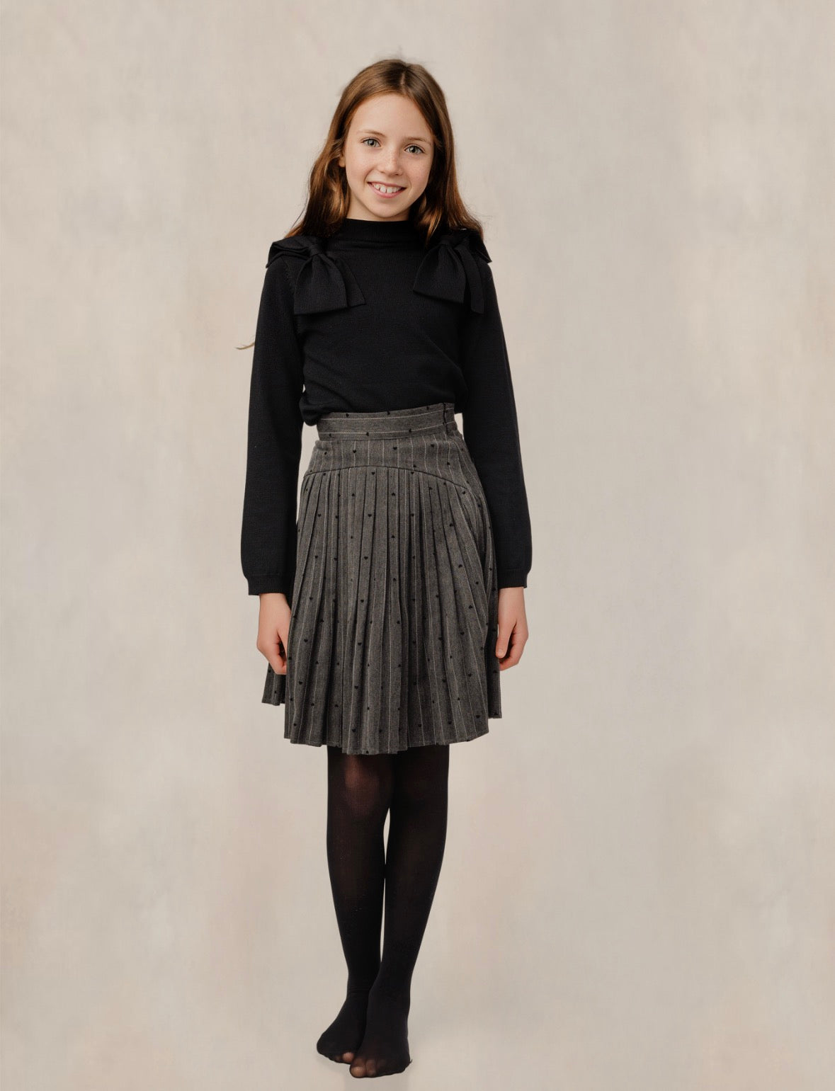 Grey Pleated Pinstripe Skirt w/ Black Hearts GW6116S-A