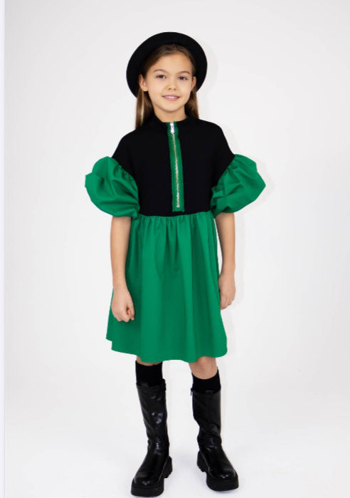 DS02104 Green and Black Puff Sleeve Dress