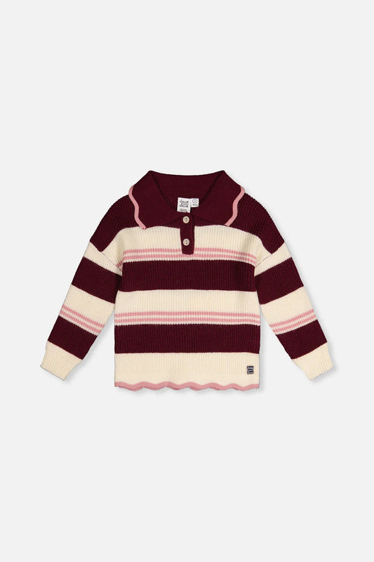 J20MT31 Scalloped Collar Sweater