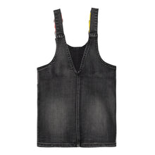 Load image into Gallery viewer, Black Denim Patch Jumper C30E44