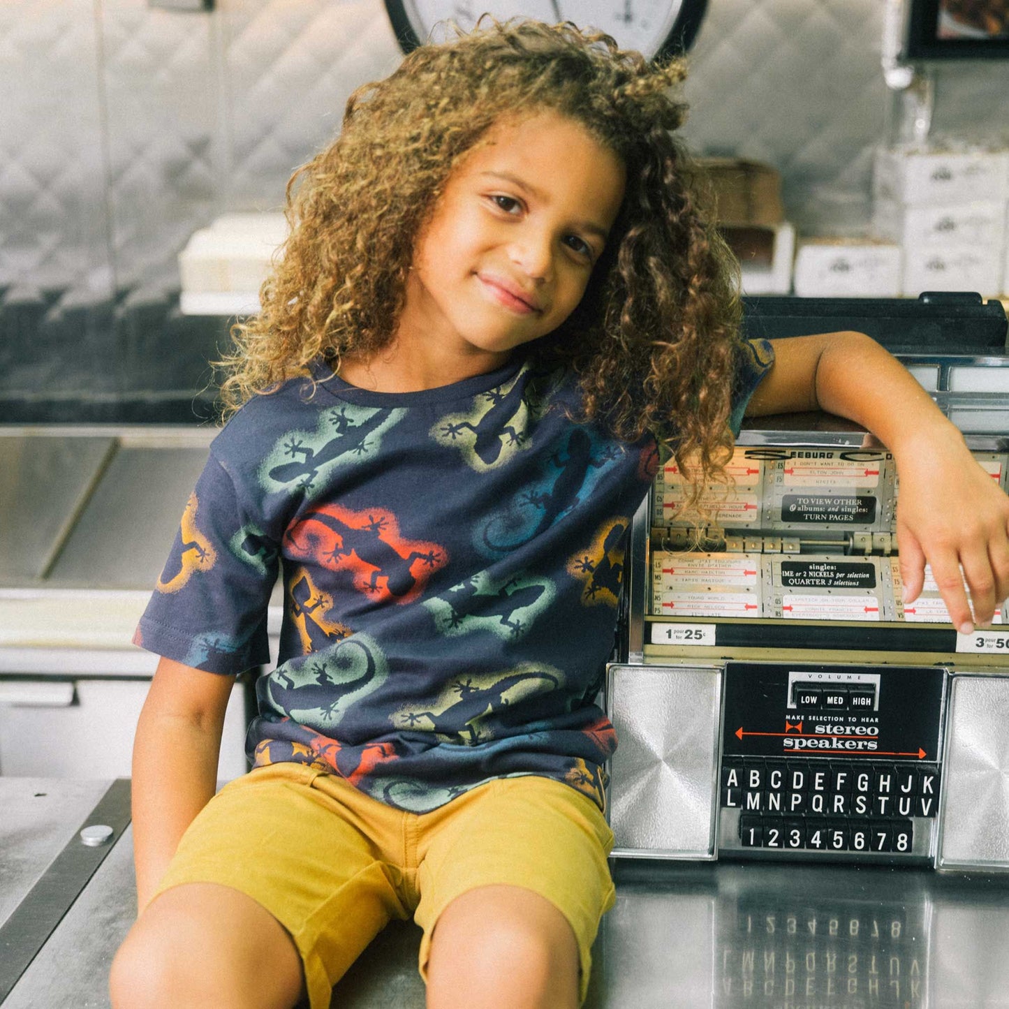 Neon Lizard Tee E30U70