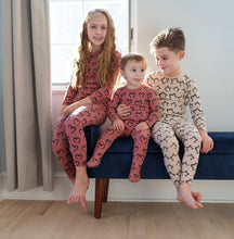 Load image into Gallery viewer, Scribble Heart Onesie CY1701bg