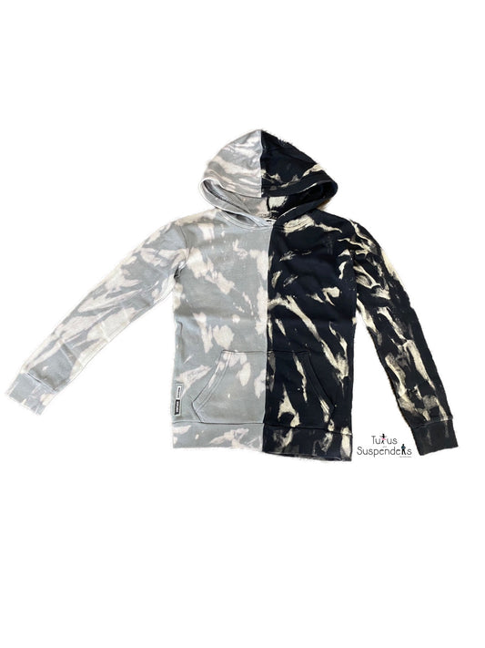 Two Tone Pullover Sweatshirt B391