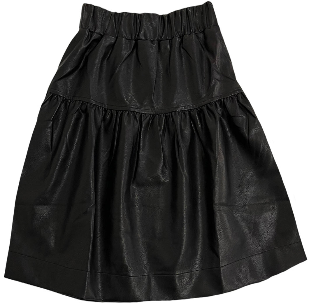 Black Leathery Skirt M-5206