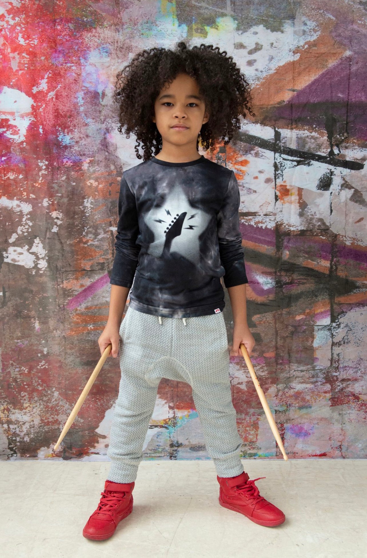 Graphic Black Tie Dye Tee Y1T12